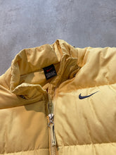 Load image into Gallery viewer, Nike Puffer Coat - Large
