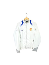 Load image into Gallery viewer, Nike Manchester Utd 05/06 Jacket - Medium
