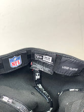 Cargar imagen en el visor de la galería, New Era NFL Atlanta Falcons Cap - L/XL
