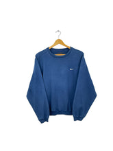 Lade das Bild in den Galerie-Viewer, Nike Sweatshirt - Small
