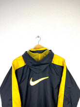 Lade das Bild in den Galerie-Viewer, Nike Jacket - Small
