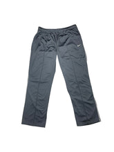 Lade das Bild in den Galerie-Viewer, Nike Baggy Track Pant - Large
