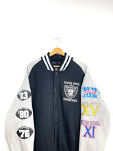 Carregar imagem no visualizador da galeria, NFL Raiders Super Bowl Champions Varsity Jacket - XXLarge
