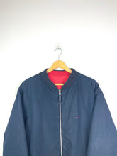 Cargar imagen en el visor de la galería, Tommmy Hilfiger Reversible Jacket - XLarge
