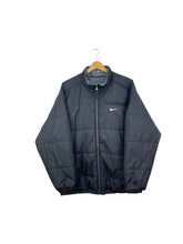 Carregar imagem no visualizador da galeria, Nike Reversible Puffer Coat - Large
