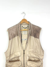 Load image into Gallery viewer, Camel Fishing Vest - Medium
