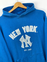 Lade das Bild in den Galerie-Viewer, MLB New York Yankees Sweatshirt - Medium
