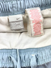 Lade das Bild in den Galerie-Viewer, Nike Baggy Track Pant - XLarge
