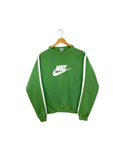 Cargar imagen en el visor de la galería, Nike Sweatshirt - Small
