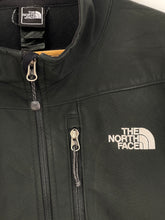 Cargar imagen en el visor de la galería, TNF Apex Jacket - Large
