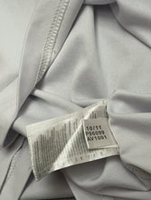 Cargar imagen en el visor de la galería, Adidas Real Madrid 2011/12 Home Kit - Medium
