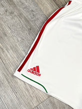 Lade das Bild in den Galerie-Viewer, Adidas AC Milan Short - Small
