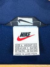 Carregar imagem no visualizador da galeria, Nike Jacket - Large
