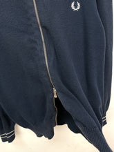 Carregar imagem no visualizador da galeria, Fred Perry Knitted Jacket - Large
