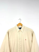 Carregar imagem no visualizador da galeria, Ralph Lauren Shirt - Large
