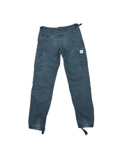 Carregar imagem no visualizador da galeria, Carhartt Aviation Cargo Pant - Small
