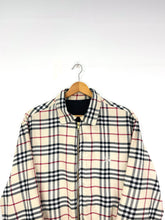 Carregar imagem no visualizador da galeria, Burberry Reversible Jacket - Small
