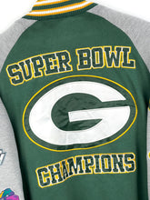 Carica l&#39;immagine nel visualizzatore di Gallery, NFL Packers Super Bowl Champions Varsity Jacket - Medium
