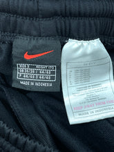 Carregar imagem no visualizador da galeria, Nike Baggy Jogger Track Pant - Small
