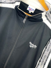 Carica l&#39;immagine nel visualizzatore di Gallery, Reebok Jacket - XLarge
