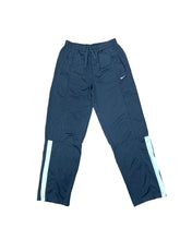 Lade das Bild in den Galerie-Viewer, Nike Baggy Track Pant - Small
