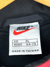 Cargar imagen en el visor de la galería, Nike Jacket - XSmall
