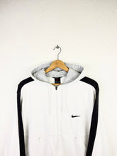Cargar imagen en el visor de la galería, Nike Sweatshirt - Medium wmn
