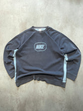 Cargar imagen en el visor de la galería, Nike Sweatshirt - XLarge
