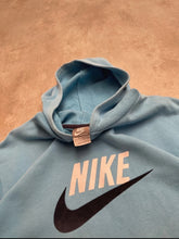 Carregar imagem no visualizador da galeria, Nike Sweatshirt - Small
