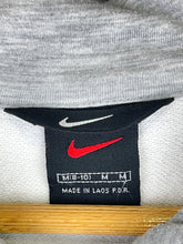 Cargar imagen en el visor de la galería, Nike Sweatshirt - Medium wmn
