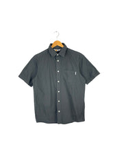 Lade das Bild in den Galerie-Viewer, Carhartt Shirt - Small
