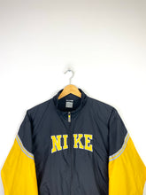 Lade das Bild in den Galerie-Viewer, Nike Jacket - Small
