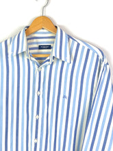 Carica l&#39;immagine nel visualizzatore di Gallery, Burberry Shirt - Medium
