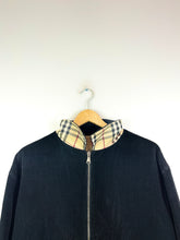 Carica l&#39;immagine nel visualizzatore di Gallery, Burberry Reversible Nova Check/Corduroy Jacket - Large
