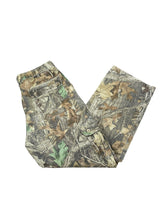 Load image into Gallery viewer, Wrangler Realtree Cargo Pant - Large
