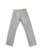 Load image into Gallery viewer, Levis 501 Jean - Small
