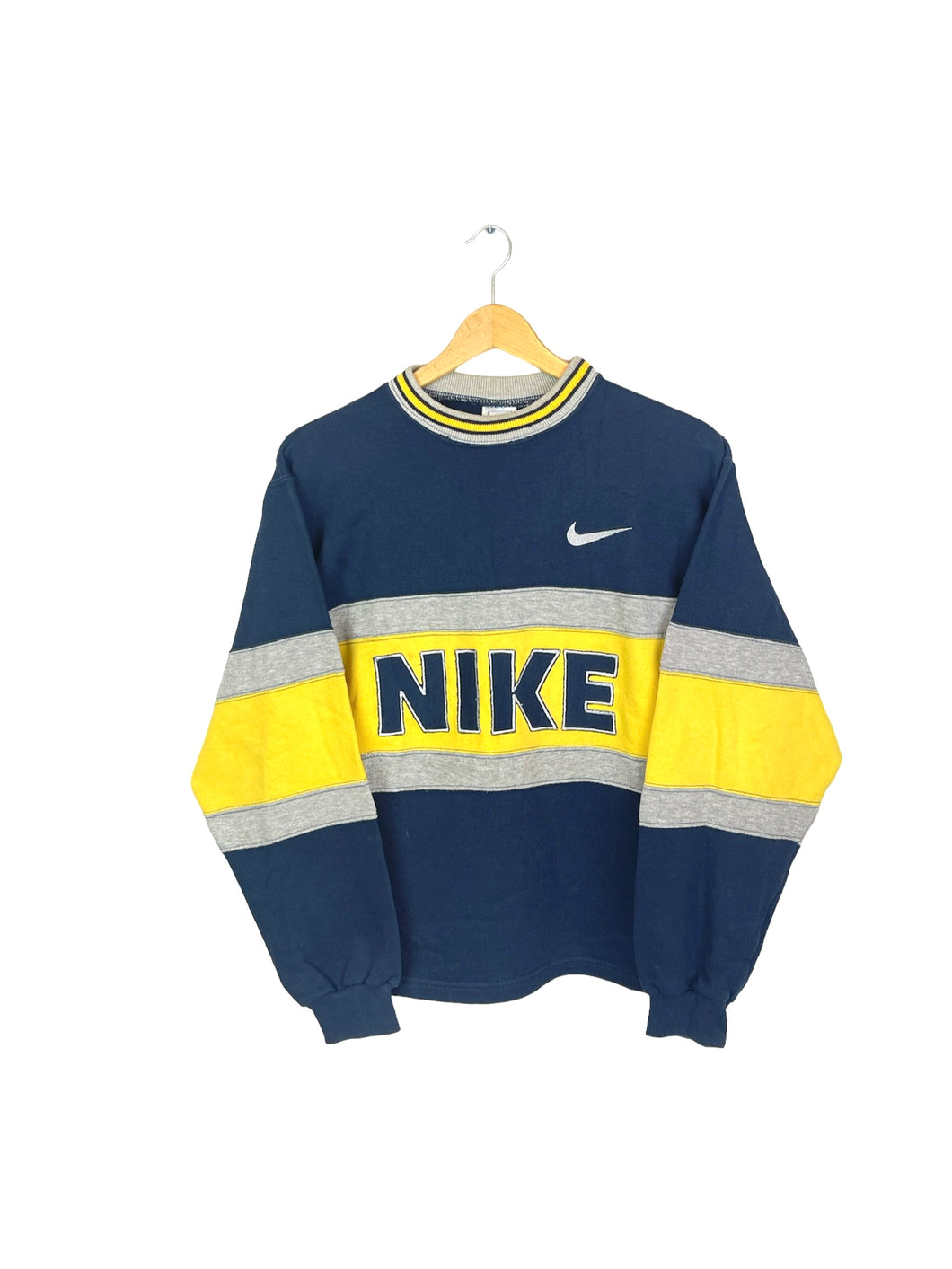 Nike Sweatshirt - Medium