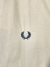 Carregar imagem no visualizador da galeria, Fred Perry Jacket - Medium
