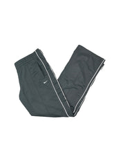 Cargar imagen en el visor de la galería, Nike Baggy Track Pant - Small
