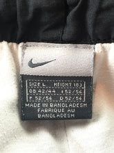 Load image into Gallery viewer, Nike Baggy Track Pant - Large
