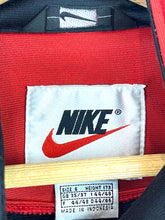 Cargar imagen en el visor de la galería, Nike Jacket - Medium
