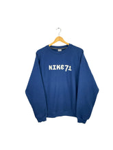 Carica l&#39;immagine nel visualizzatore di Gallery, Nike Sweatshirt - Medium
