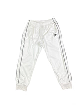 Carica l&#39;immagine nel visualizzatore di Gallery, Nike Full Tracksuit - Medium
