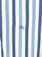 Carica l&#39;immagine nel visualizzatore di Gallery, Burberry Shirt - Medium
