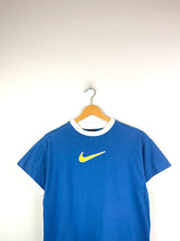 Lade das Bild in den Galerie-Viewer, Nike Tee Shirt - Small
