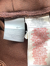 Cargar imagen en el visor de la galería, Nike Baggy Jogger Pant - Medium
