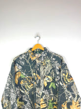 Load image into Gallery viewer, Vintage Realtree Camo Overshirt - Large
