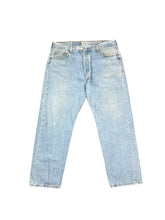 Lade das Bild in den Galerie-Viewer, Levis 501 Jean - XLarge
