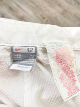 Cargar imagen en el visor de la galería, Nike Cargo Track Pant - Small
