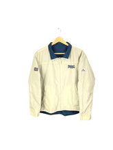 Carregar imagem no visualizador da galeria, Lonsdale Reversible Jacket - Small
